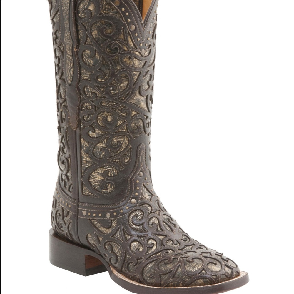 ISO these Lucchese Sierra Boots.